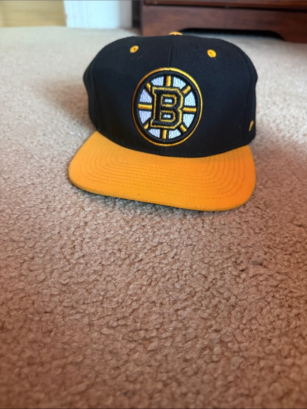 Boston Bruins Black & Yellow Snapback Hat